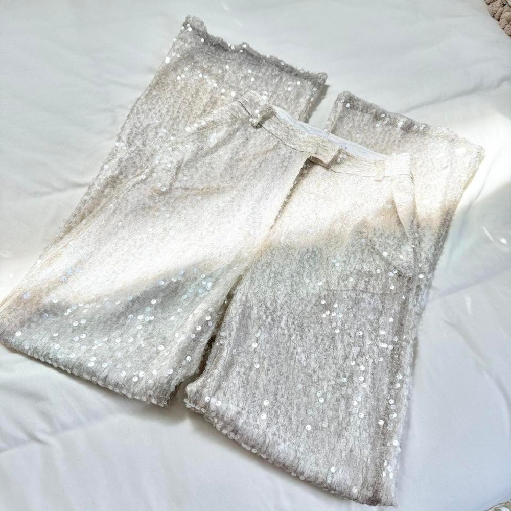 Cream sequin pants  Club London‎ gold sequin high waisted pants size 2